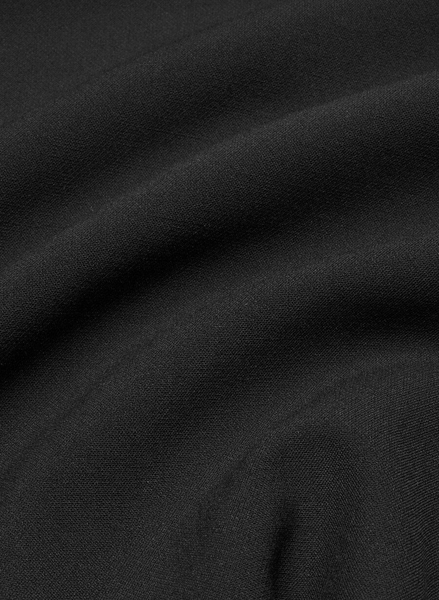 kjole med trekk - reessential black