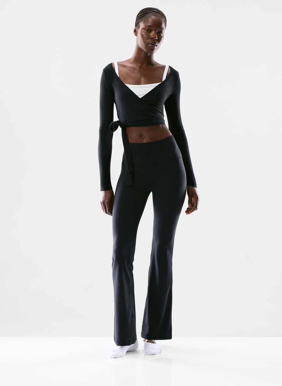 butter cheeky infinite hi flare 30 leggings svart