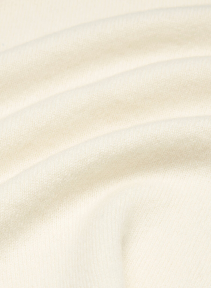 bare cashmere bloor genser lys bjØrk