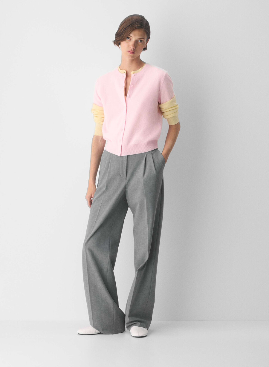 bare cashmere kortermet cardigan med crew-krage villa rosa