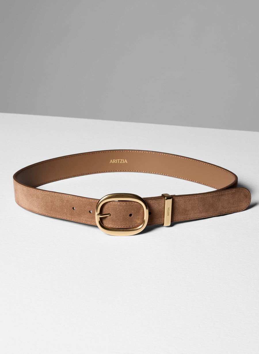 lifetime bredt belte i massivt messing i semsket skinn rå umbrabrungull
