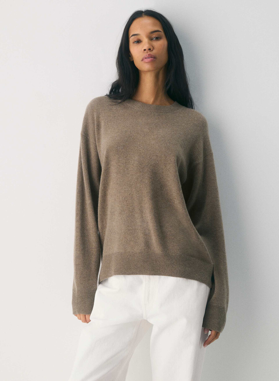 bare cashmere avslappet genser med crew-motiv heather folio brun