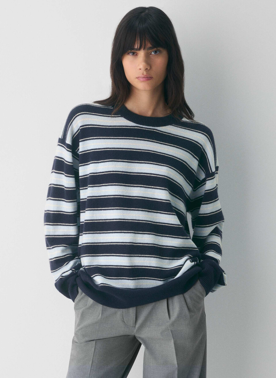 bare cashmere avslappet genser med crew-motiv admiral villa blÅ