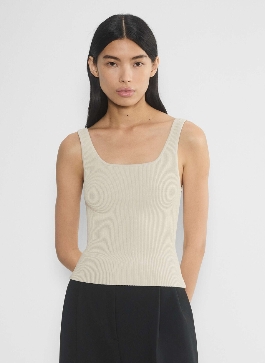 sculpt knit singlet med firkantet hals og matte perleblÅe blÅe herreguler