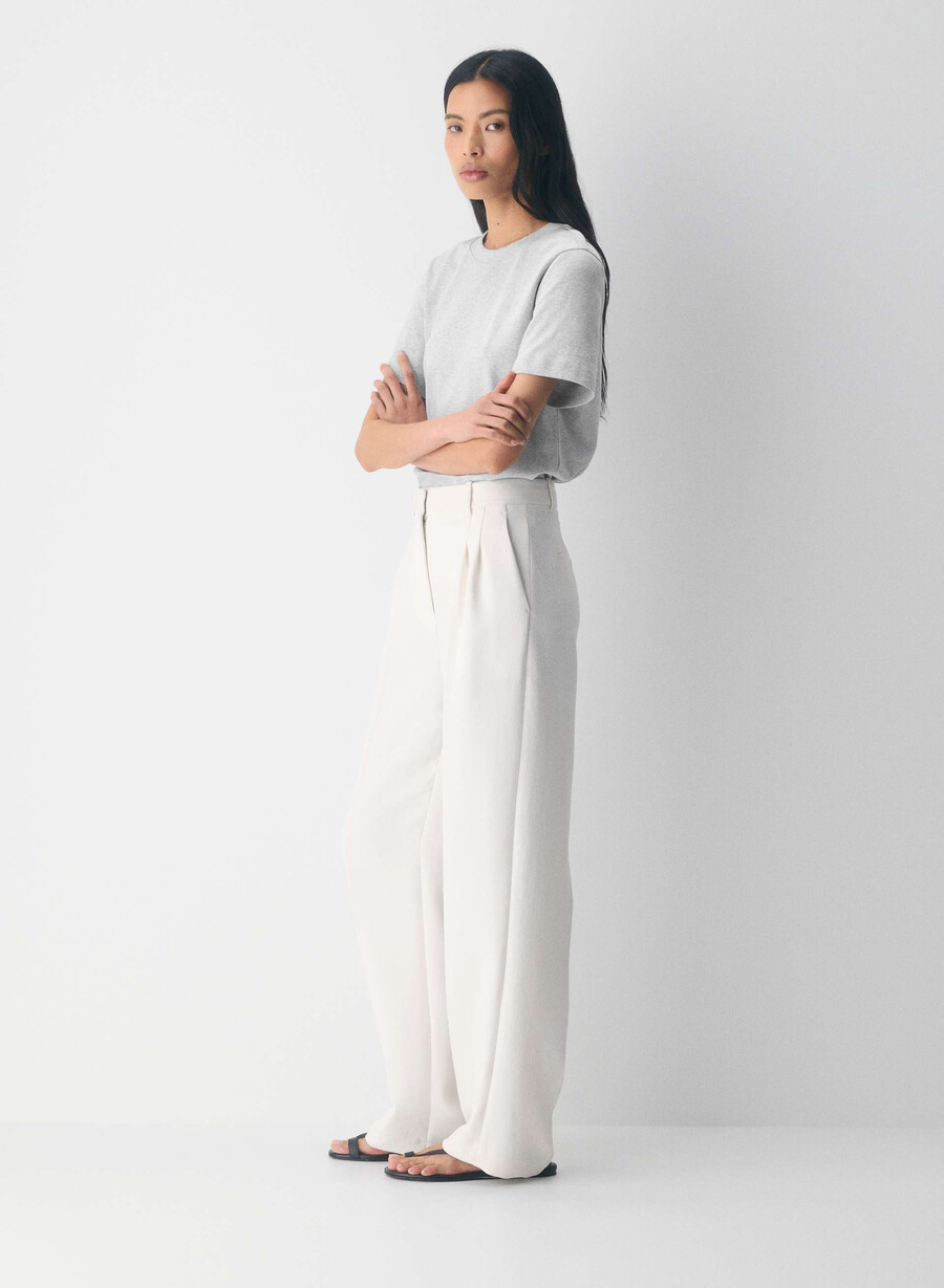 the effortless pant - crepette lys bjØrk