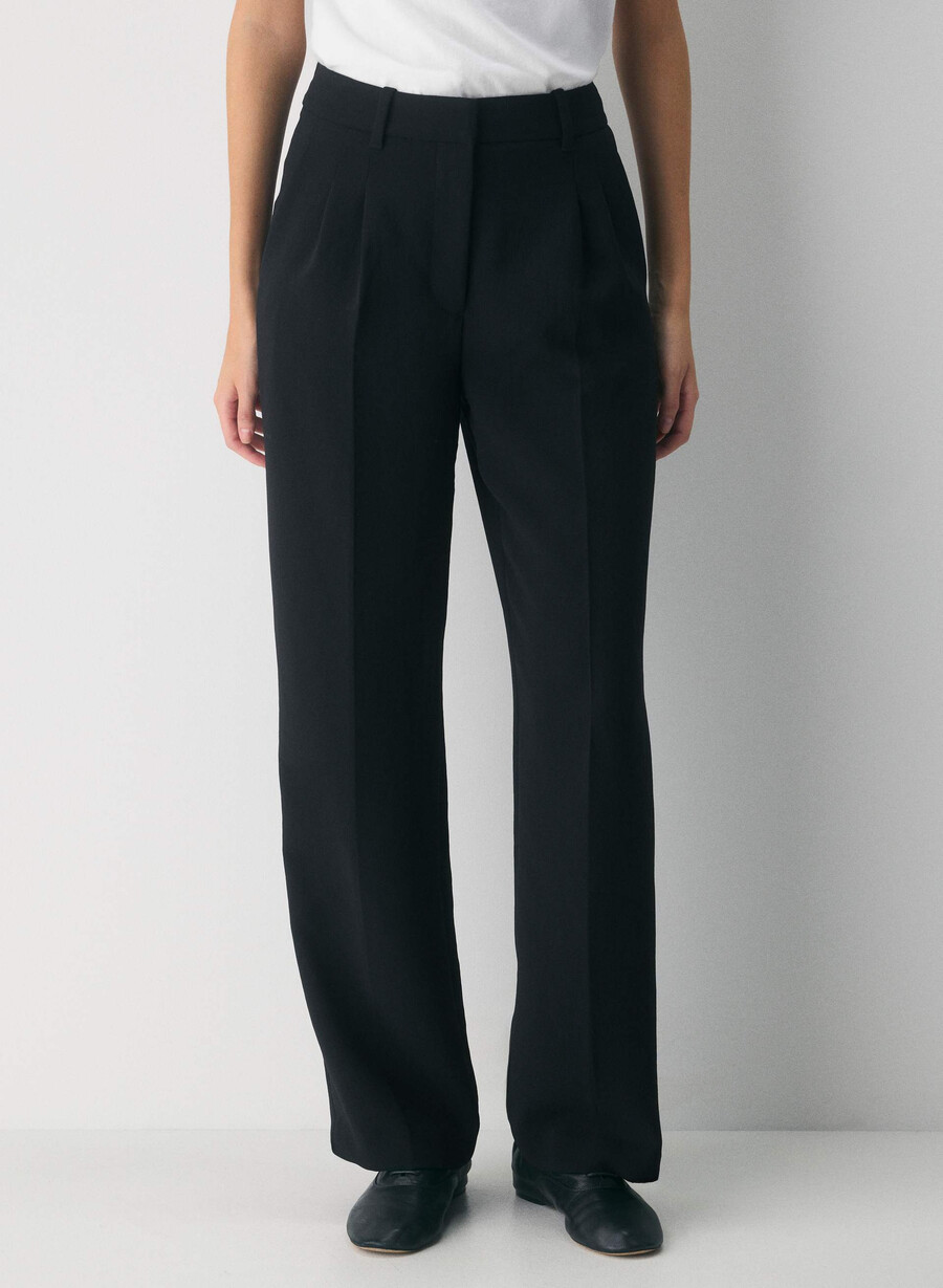 the effortless pant - crepette svart