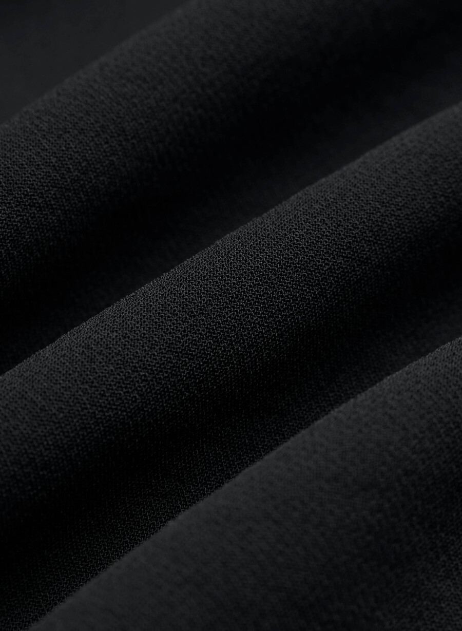 the effortless pant - crepette svart
