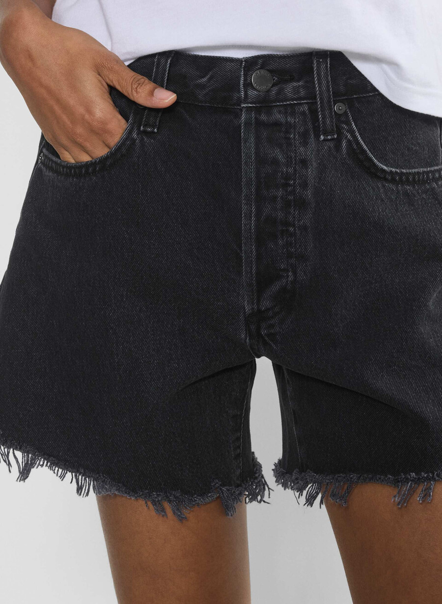 denim forum ekskjæresten midt på låret short svart eyeliner