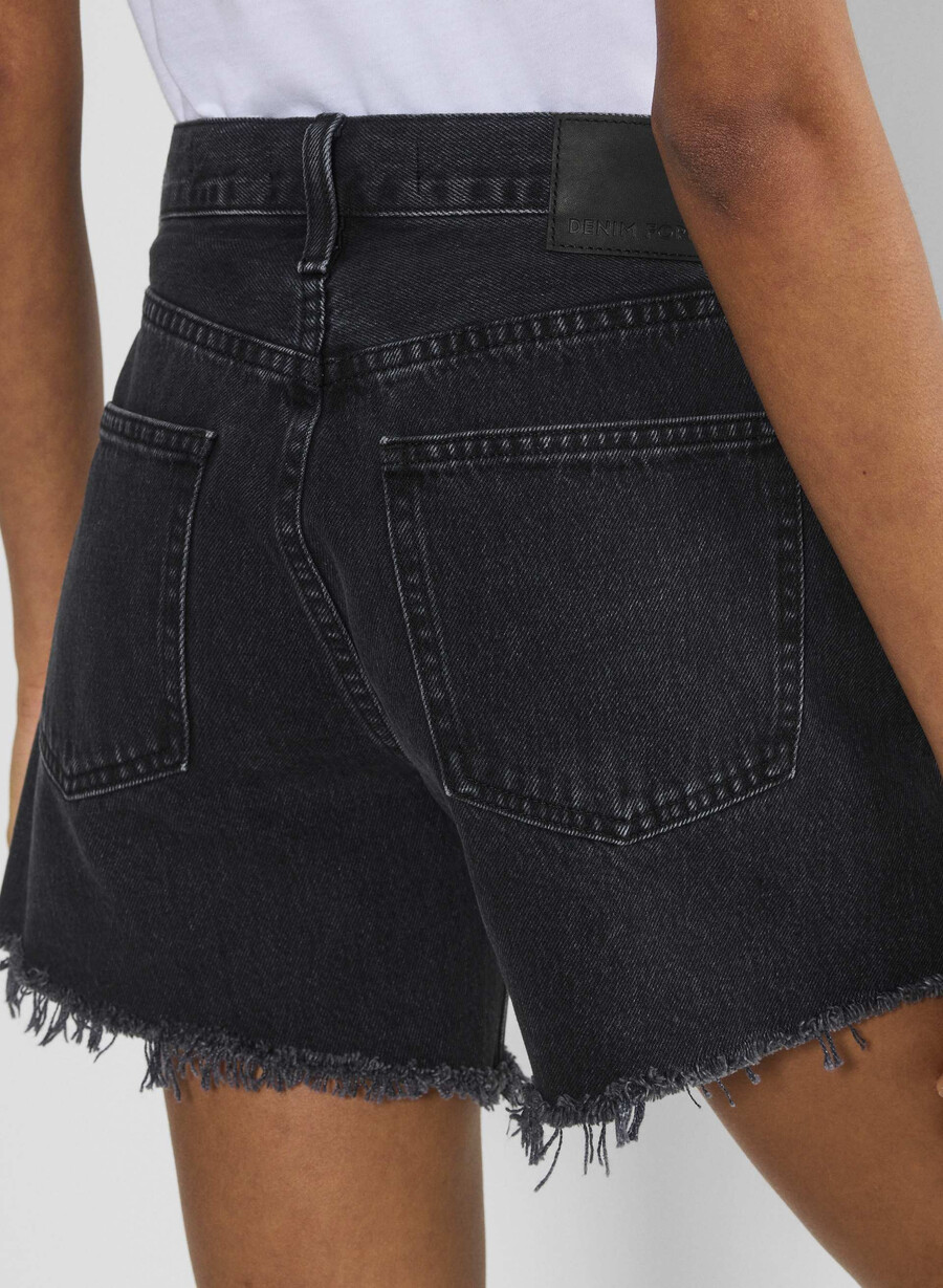 denim forum ekskjæresten midt på låret short svart eyeliner