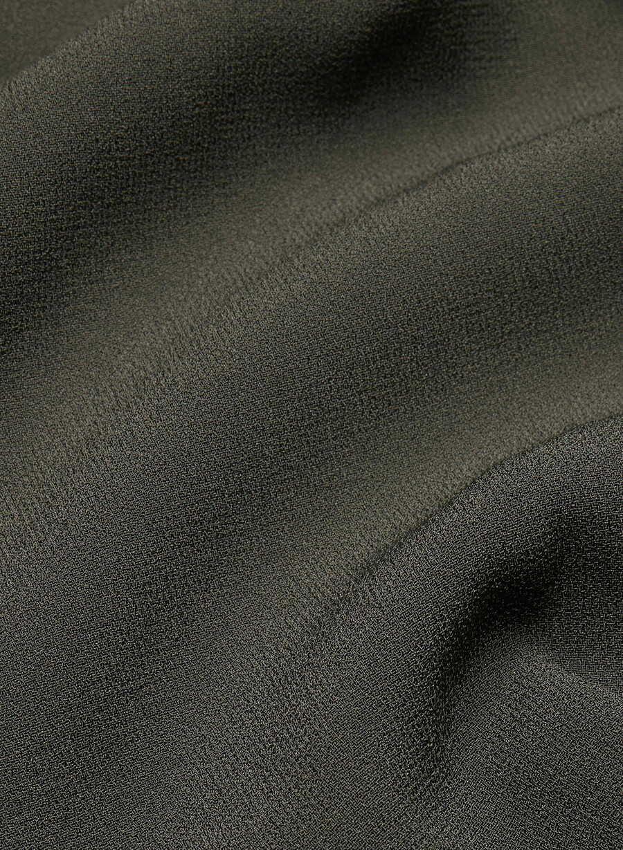 plisset minishorts mØrk oliven