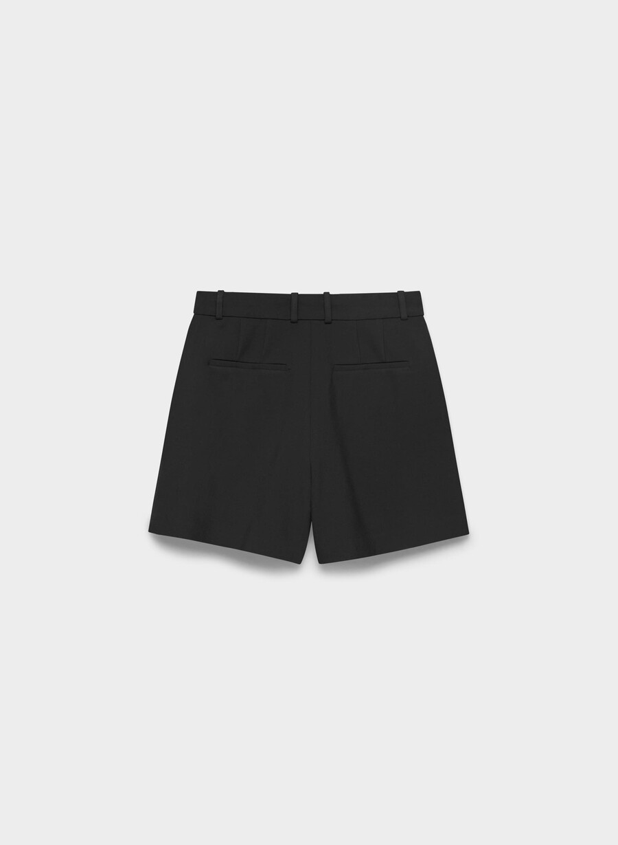 plisset midt-lår shorts svart