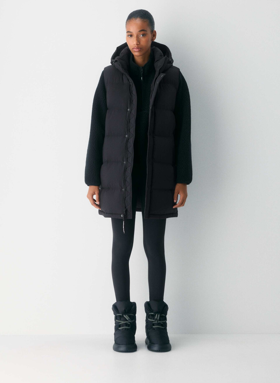 super puff mid vest – climatte svart