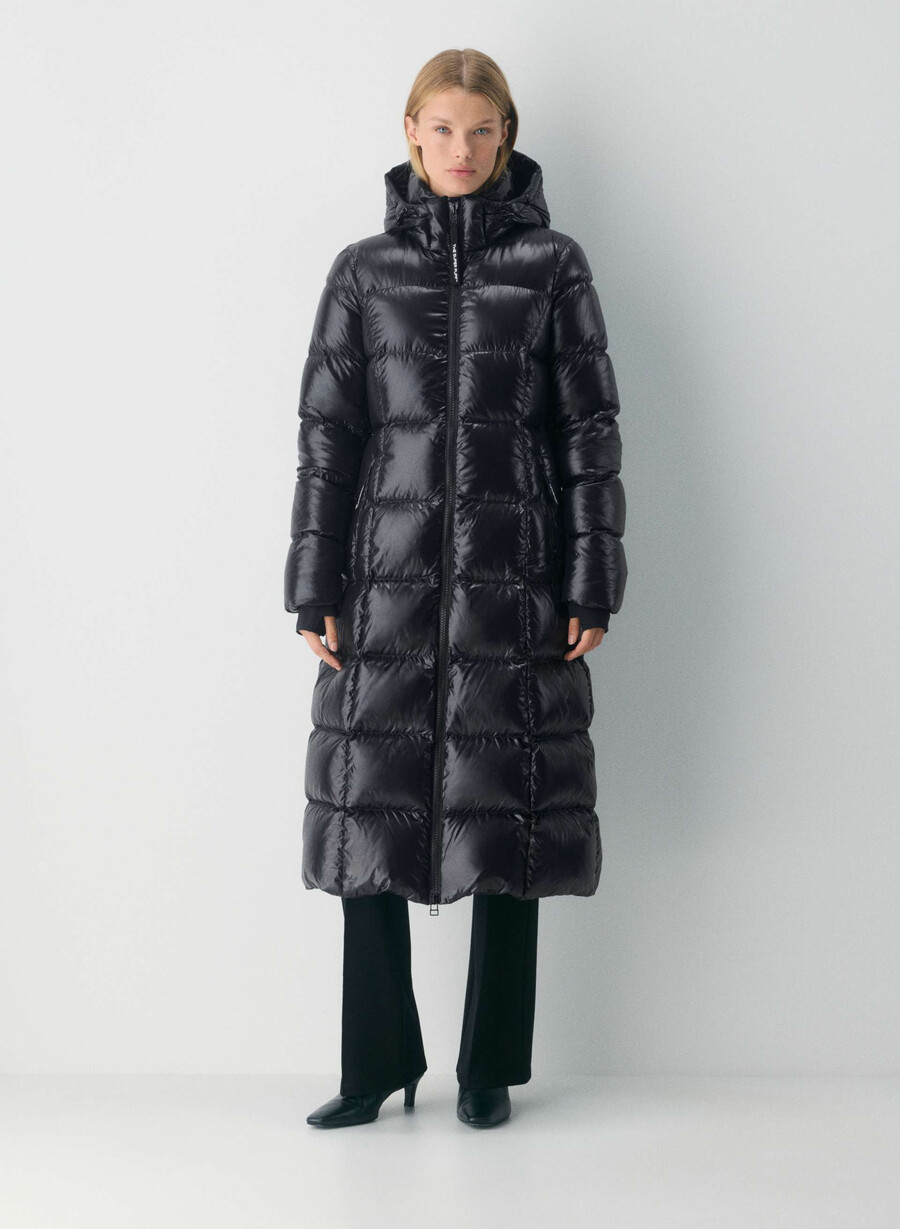 supersnug puff long – høyglanset svart