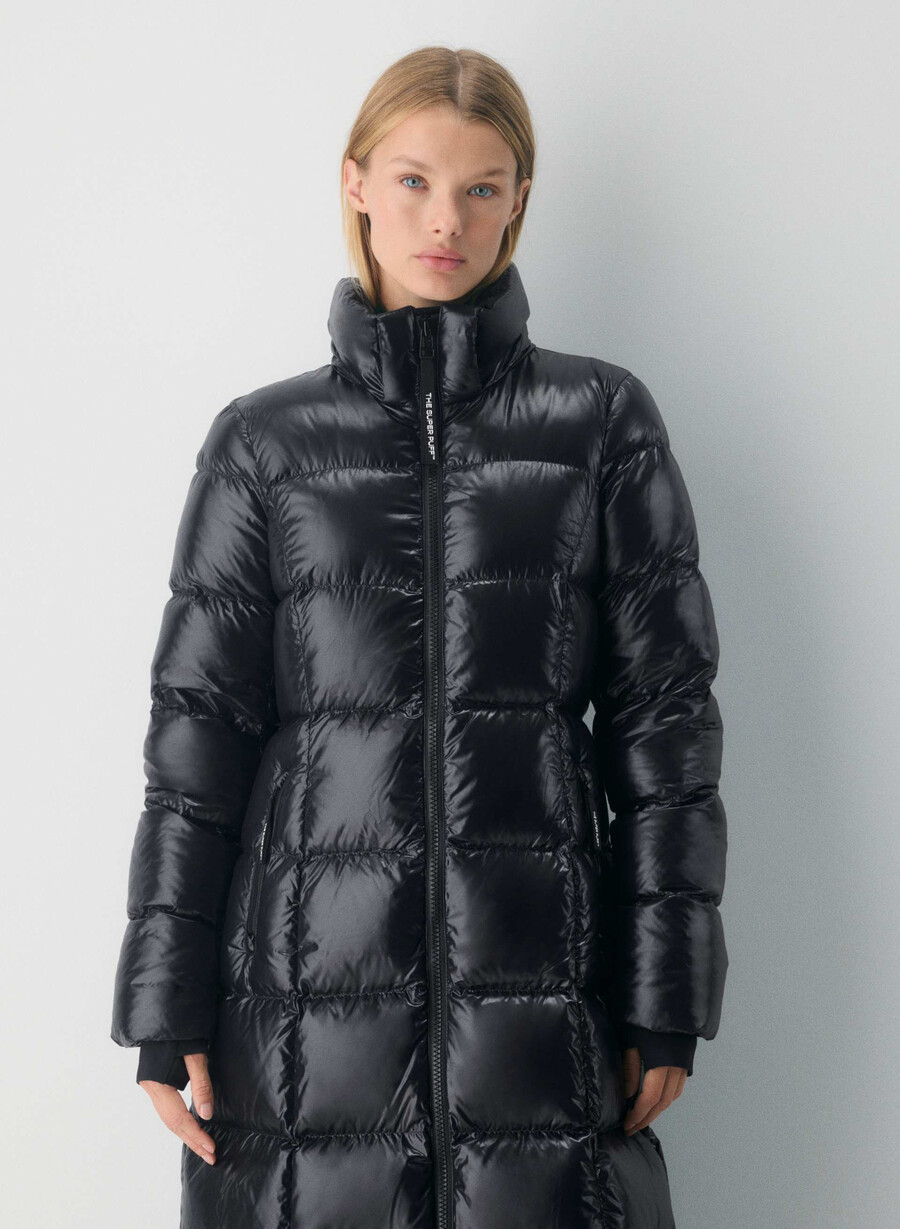supersnug puff long – høyglanset svart