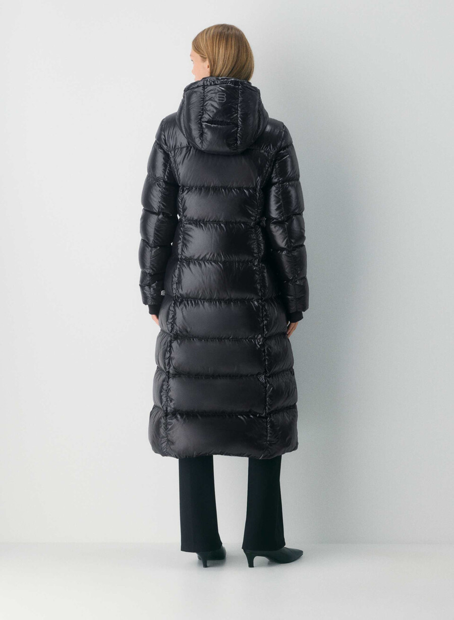 supersnug puff long – høyglanset svart