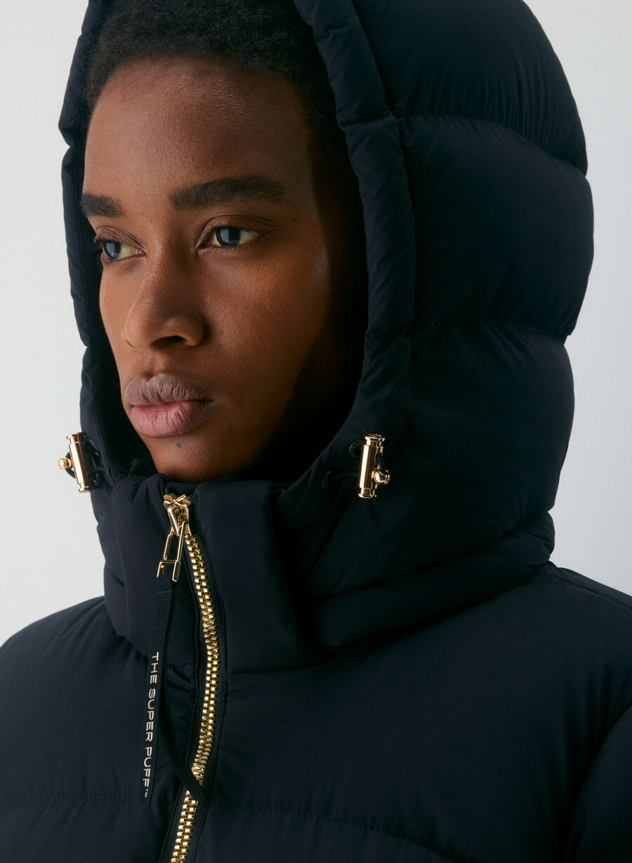 supersnug puff mid - climatte svartskinnende gull