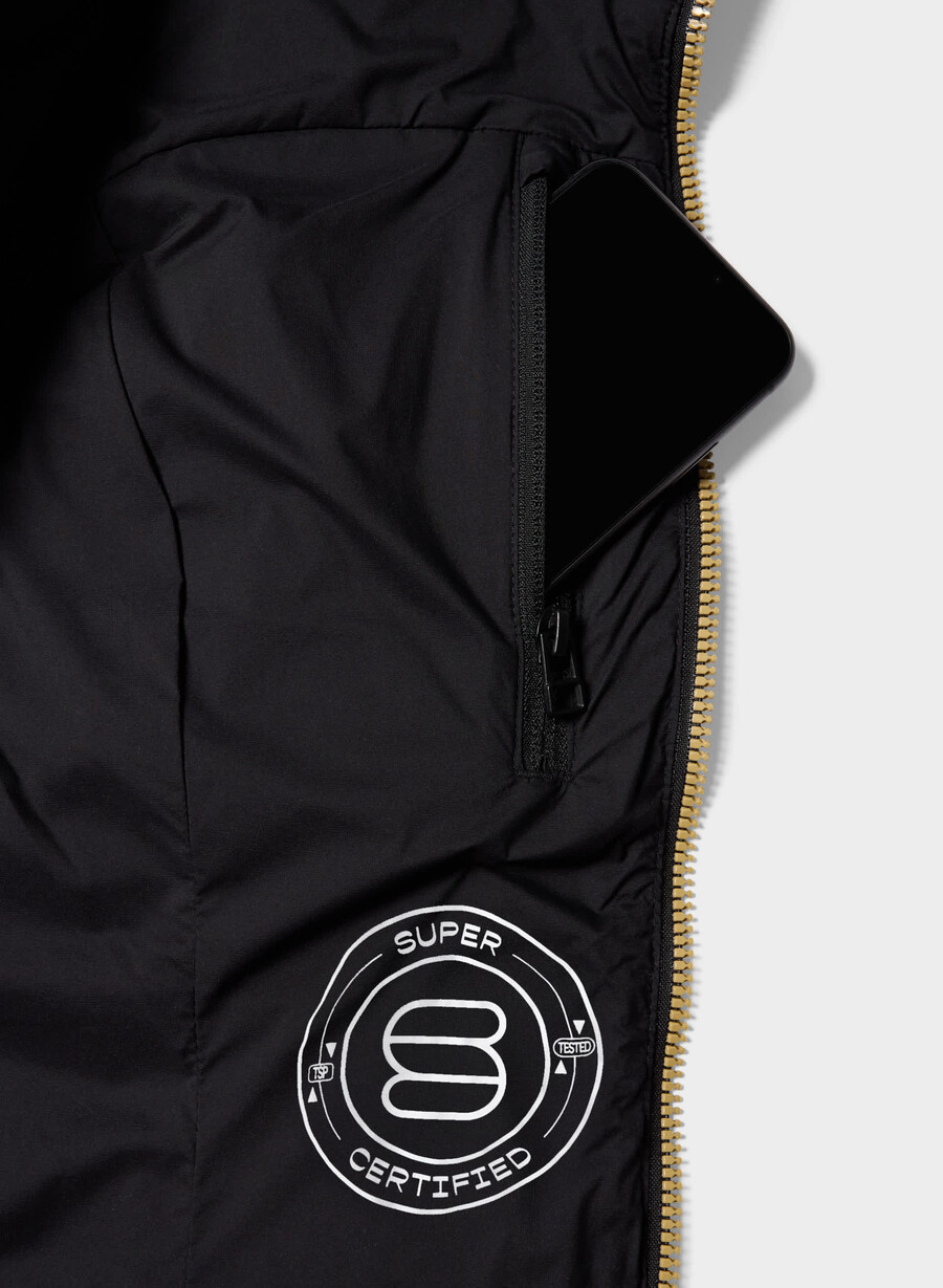 supersnug puff mid - climatte svartskinnende gull