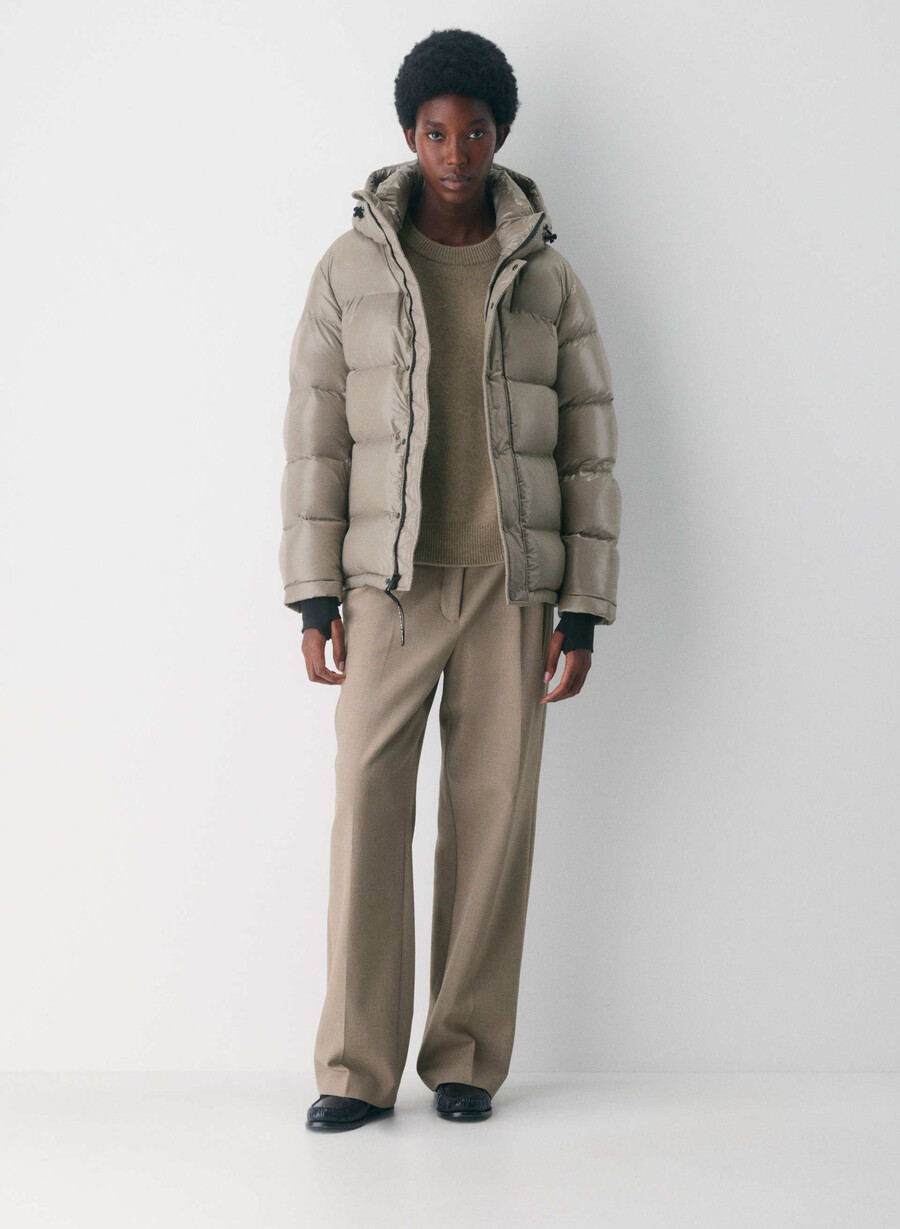 super puff høyglanset moderne taupe