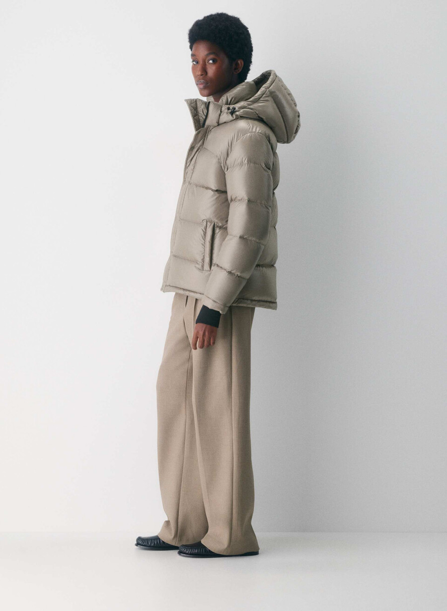 super puff høyglanset moderne taupe