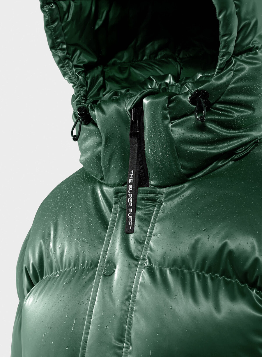 the super puff flytende glans plomme burgund
