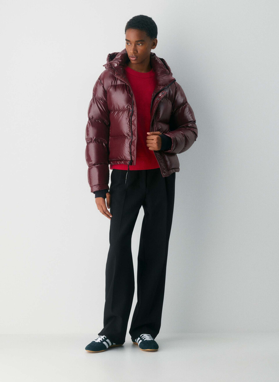 the super puff shorty - høyglans plomme burgund