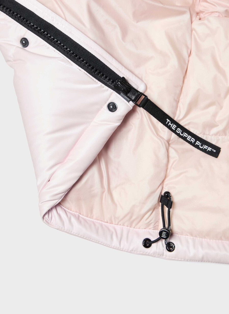 super puff-vesten – liquid shine mochi rosa