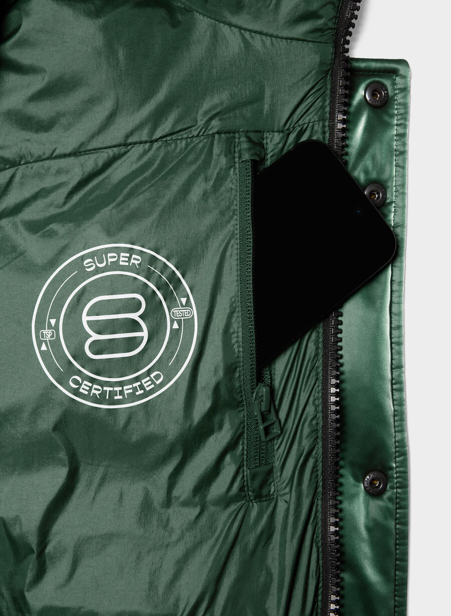 super puff-vesten – liquid shine campus green