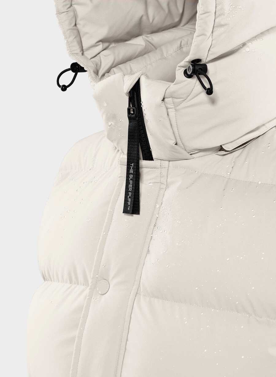 super puff shorty vest – climatte matte pearl