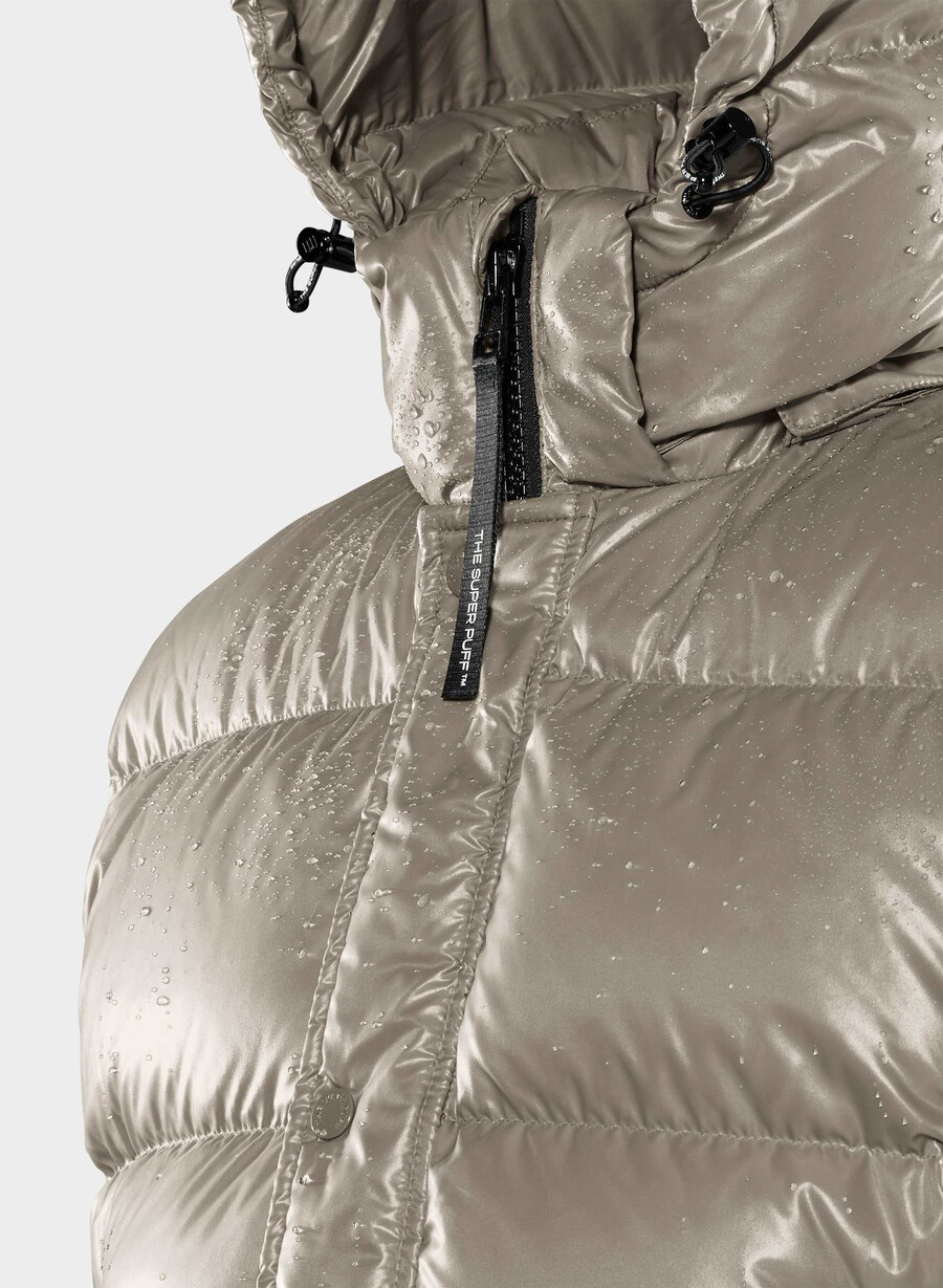super puff shorty vest - hi-gloss moderne taupe