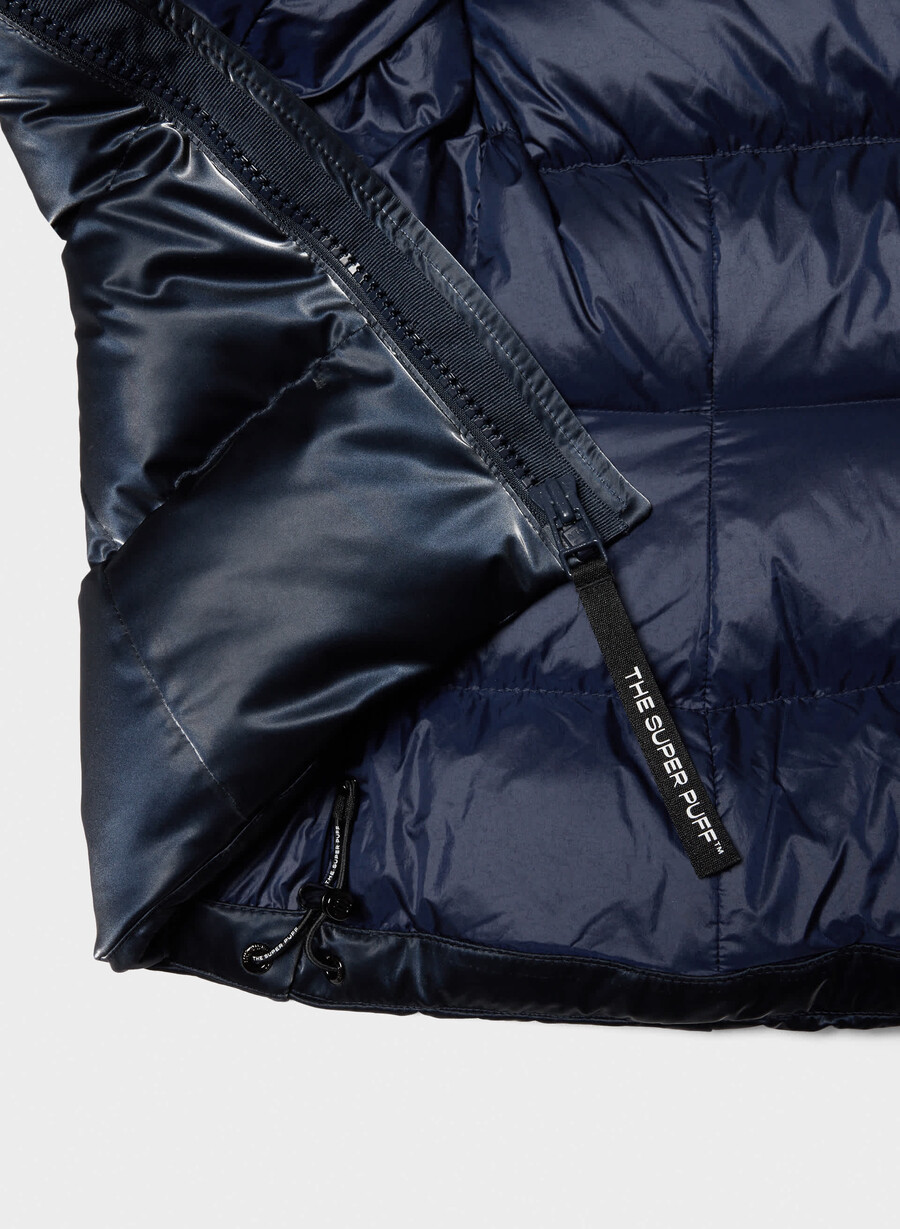 supersnug puff – flytende glans admiral