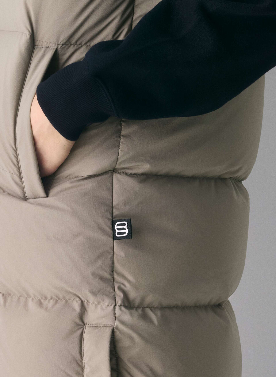 super puff lang vest - climatte moderne taupe