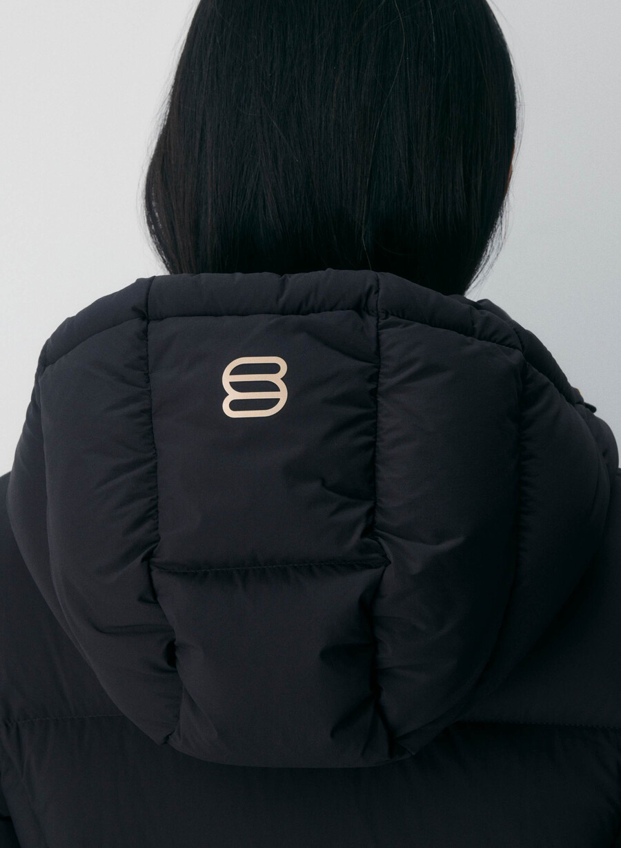 supersnug puff long - climatte svartskinnende gull
