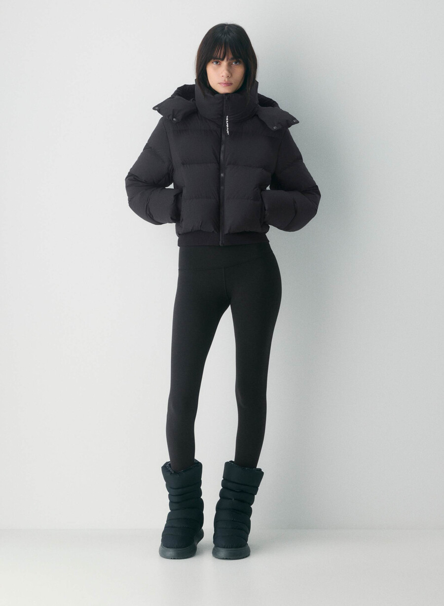 super resort puff – climatte svart
