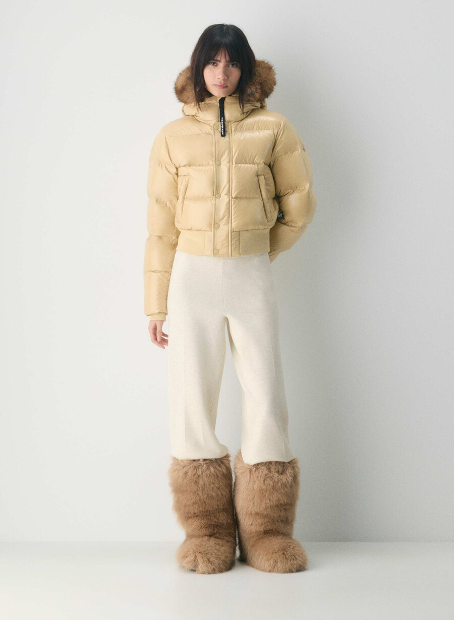 super chalet puff – høyglans mica bg lynx bg